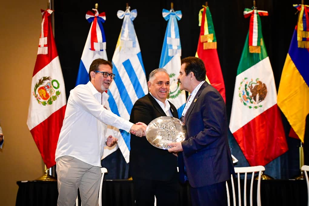 G50 Grupo de los 50 municipios emergentes. Toma de Protesta en Cancún
